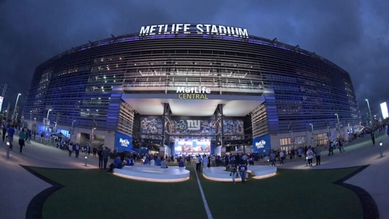 Die erste FIFA-Klub-Weltmeisterschaft startet am Samstag in den USA – neun Begegnungen im Met Life Stadium in New York/New Jersey, BVB spielt hier in der Gruppenphase