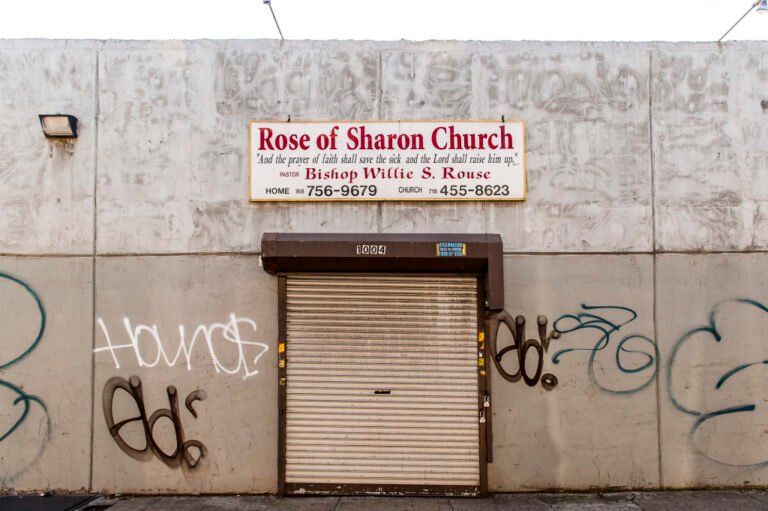 Storefront Churches – New Yorks kleine Kirchen in Ladenlokalen