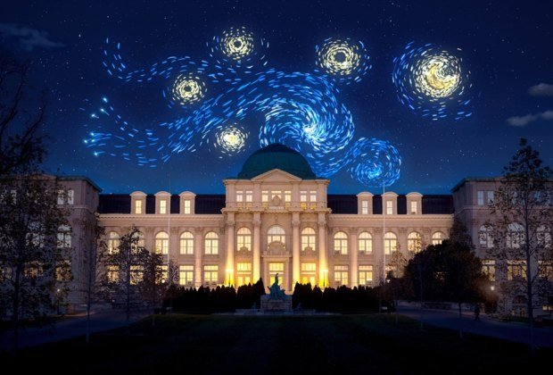 Sternennächte – van Gogh inspiriertes botanisches Schauspiel mit Drohnenshow, Live-Musik, Tanz und Drinks bis 26. Oktober in der Bronx
