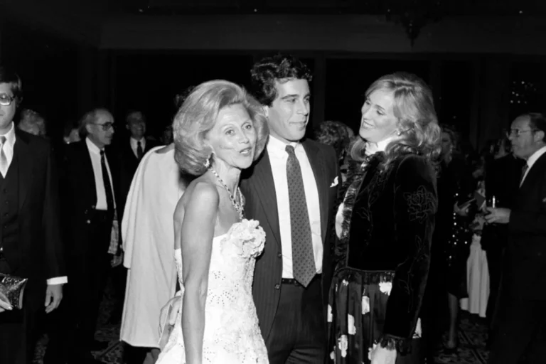 Er kam aus einfachen Verhältnissen – so wurde Jeffrey Epstein ultrareich und stieg in New Yorks höchste gesellschaftliche Kreise auf