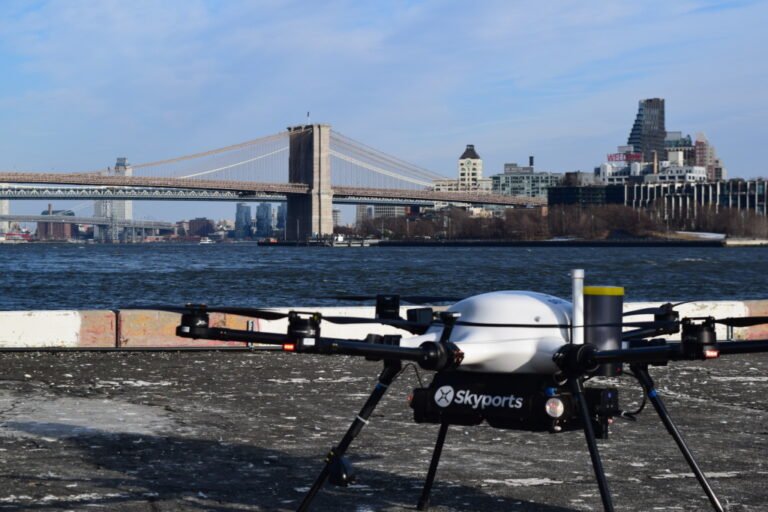 Einjähriges Pilotprojekt. Frachtdrohnen fliegen zwischen Manhattan und Brooklyn