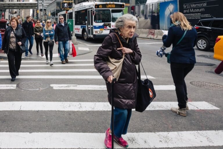 Ein Sechstel der Menschen sind über 65 – Die guten und schlechten Seiten das Alter in New York zu erleben
