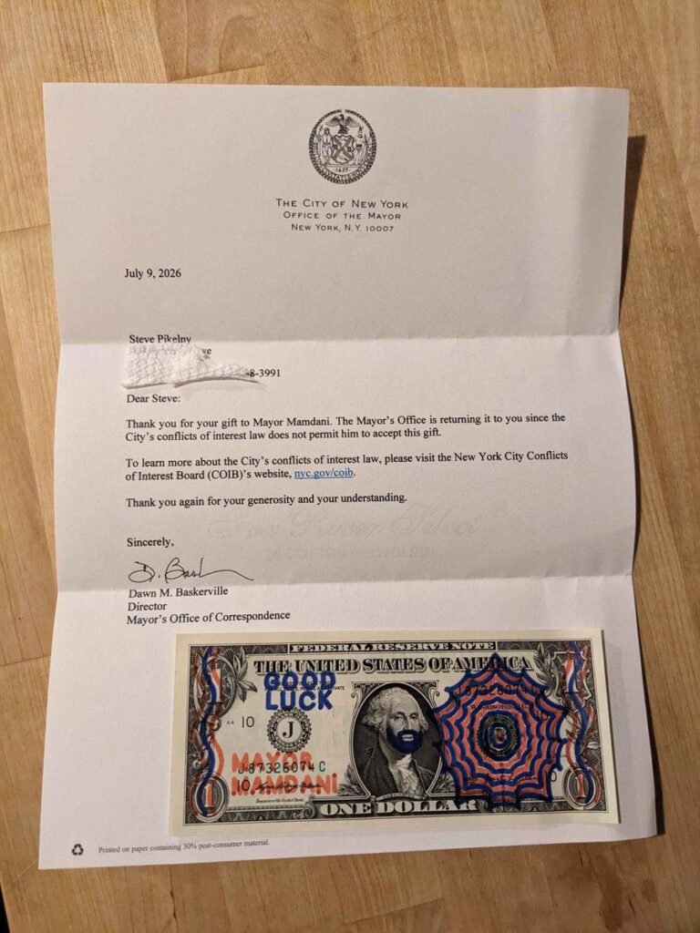 New Yorker schickt Bürgermeister Mamdani einen Glücksdollar und bekommt folgende Antwort